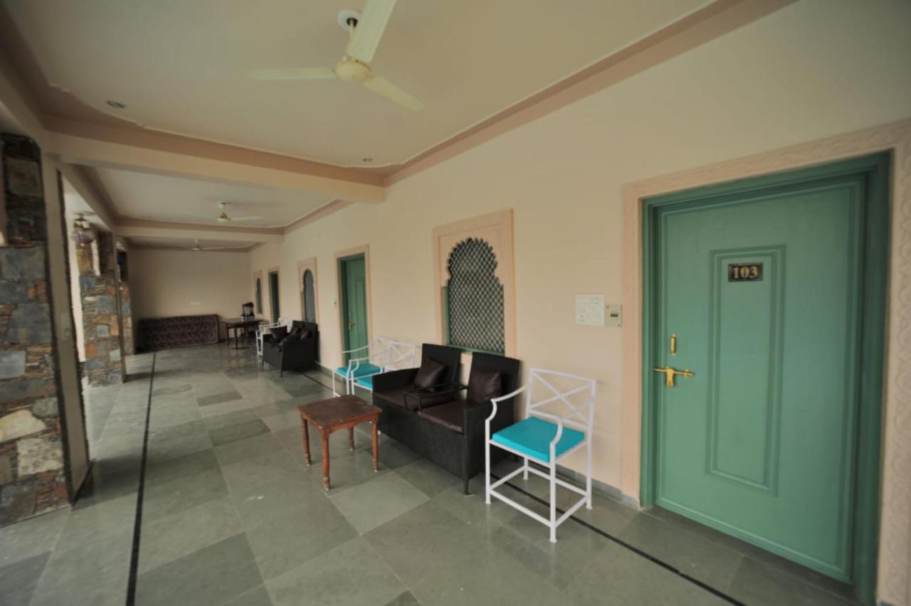 Vache Farm Stay Udaipur Exterior photo